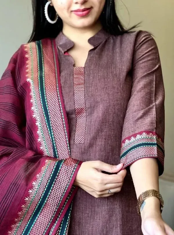 Wine_Cotton_Regular_Fit_Kurta_Set_For_Women