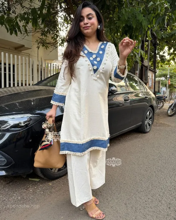 Off_White_Cotton_Yoke_Embroidered_Kurta_With_Palazzo_For_Women