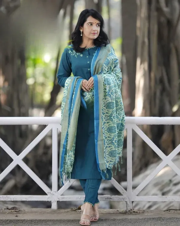 Teal_Blue_Cotton_Slub_Kurta_Pant_Set_With_Khadi_Silk_Digitel_Printed_Dupatta_For_Women