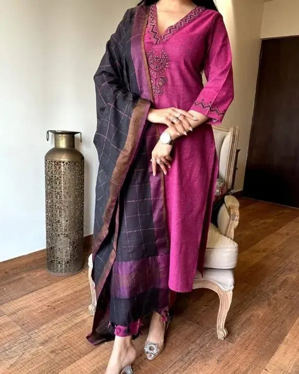 Pink_Cotton_Regular_Fit_Kurta_Pant_With_Dupatta_Set_For_Women