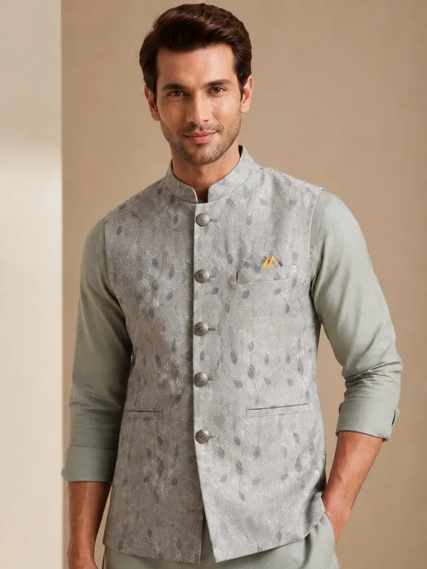 Light_Grey_Jacquard_Nehru_Bandi_for_Men