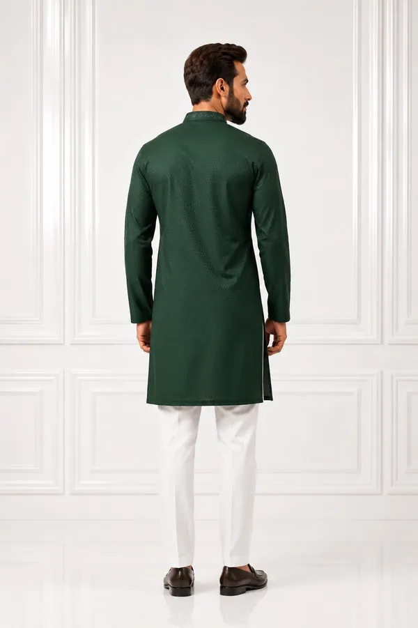 Men_Green_Embroidered_Kurta_Pajama