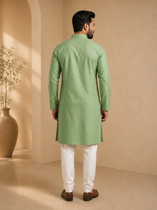 Men_Pista_Textured_Kurta_Pajama
