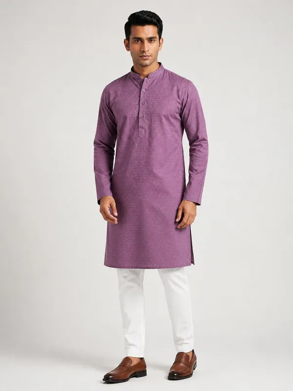 Men_Purple_Textured_Kurta_Pajama