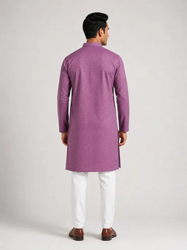 Men_Purple_Textured_Kurta_Pajama