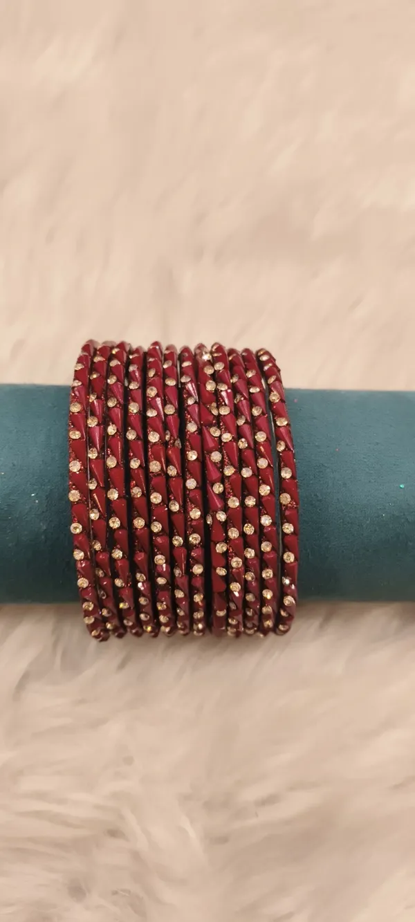 Maroon_Glass_Stone_Studded_Bangle_Set_For_Women