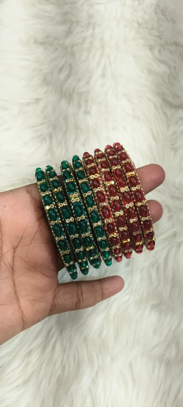 Maroon_And_Green_Glass_Kundan_Stone_Studded_Bangle_Set_For_Women_Pack_of_2