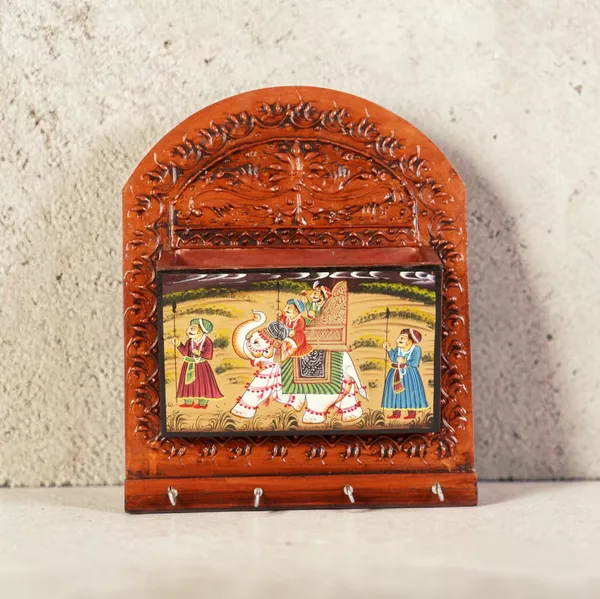 Indergarh_Heritage_Handicraft_Wooden_Wall_Key_Holder_&_Letter_Organizer