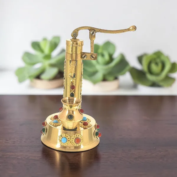 Gold_Tone_Decorative_Hand_Pump_Showpiece