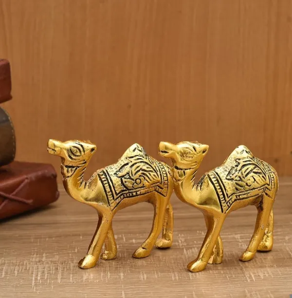 Metal_Rajasthani_Camel_Showpiece_Living_Room_Decorations_Gifts_Purpose_Golden_Color_-_4_Inch_(Pack_of_2)_hu