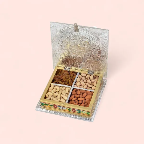 Metal_Engraved_Floral_Four_Compartment_Dry_Fruit_Box