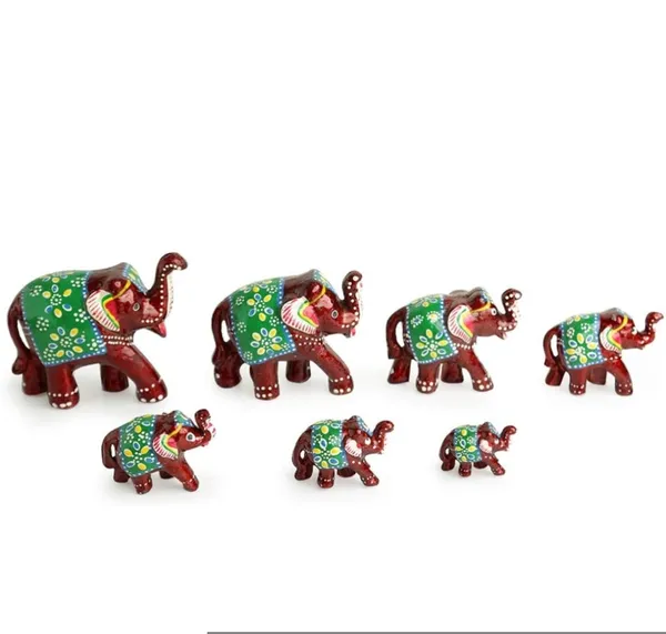 Seven_Tuskers_in_Maroon'_Decorative_Elephant_Showpieces_for_Home_Décor_(Set_of_7,_Fibre)