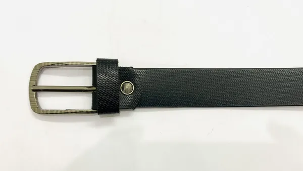 Craftshades_Buffalo_Leather_Everyday_Belt_|_Buffalo_Leather_|_Black_Colour