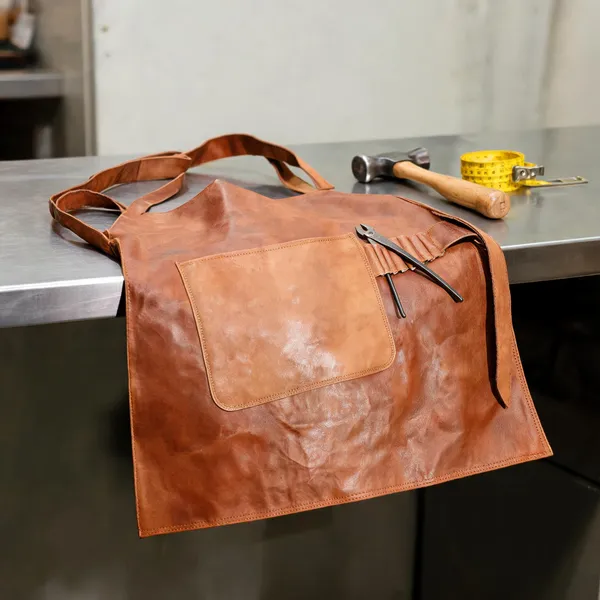 Craftshades_Personalised_Distressed_Leather_Apron