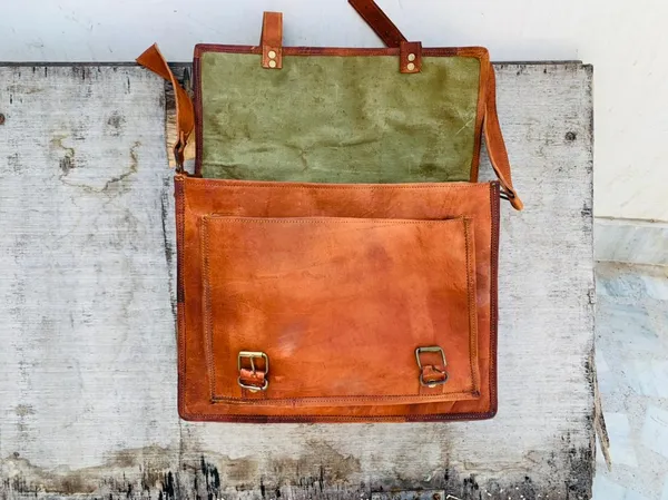 Craftshades_–_Double_Strip_Handcrafted_Messenger_Leather_Bag_(Brown)_|_100%_Genuine_Leather