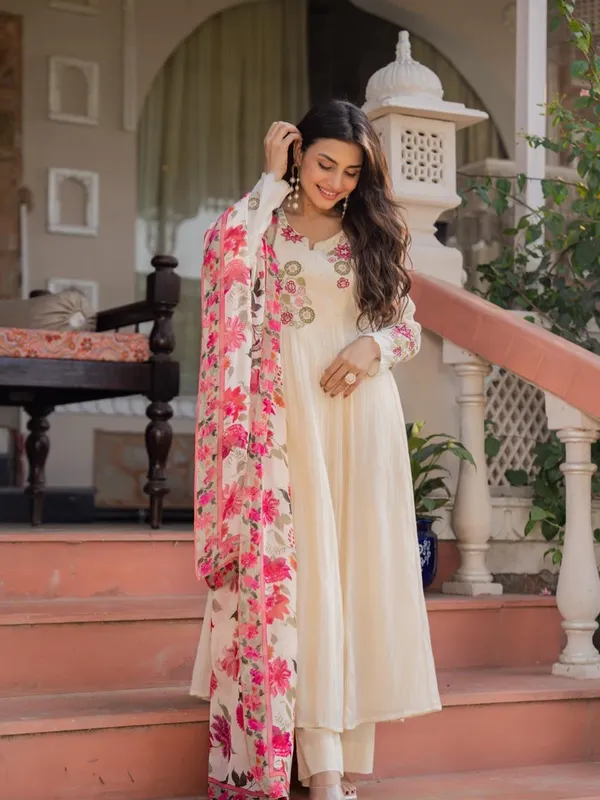 Floral_Affair_Kurta_Set
