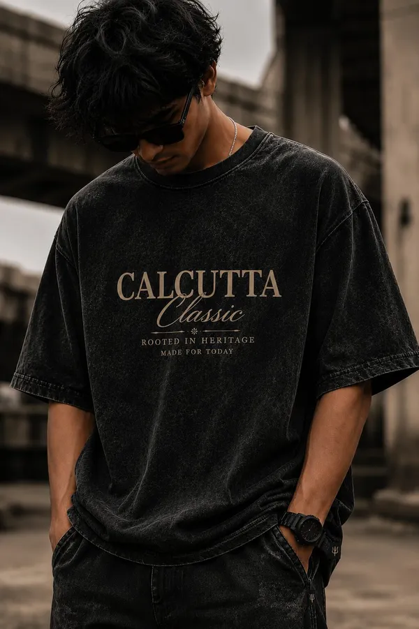 Calcutta_Classic_Oversized_Black_T_Shirt