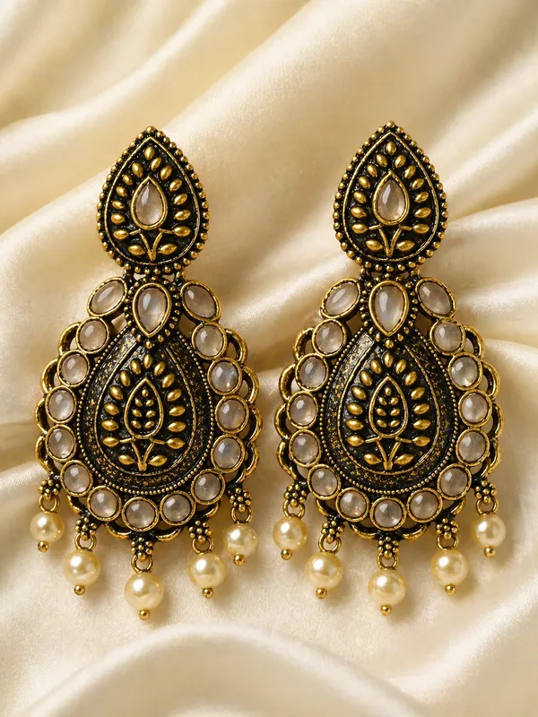 ANTIQUE_DROPS_EARRINGS