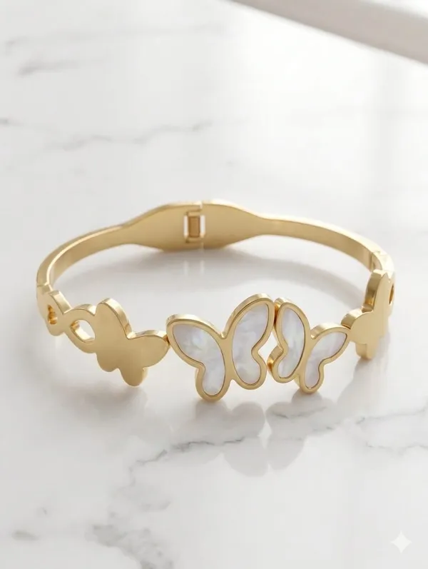 GOLD_BUTTERFLY_BRACELET