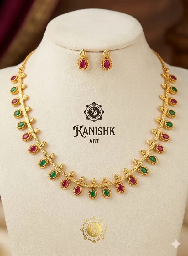 VALKANNADI_NECKLACE_AND_EARRING_SET