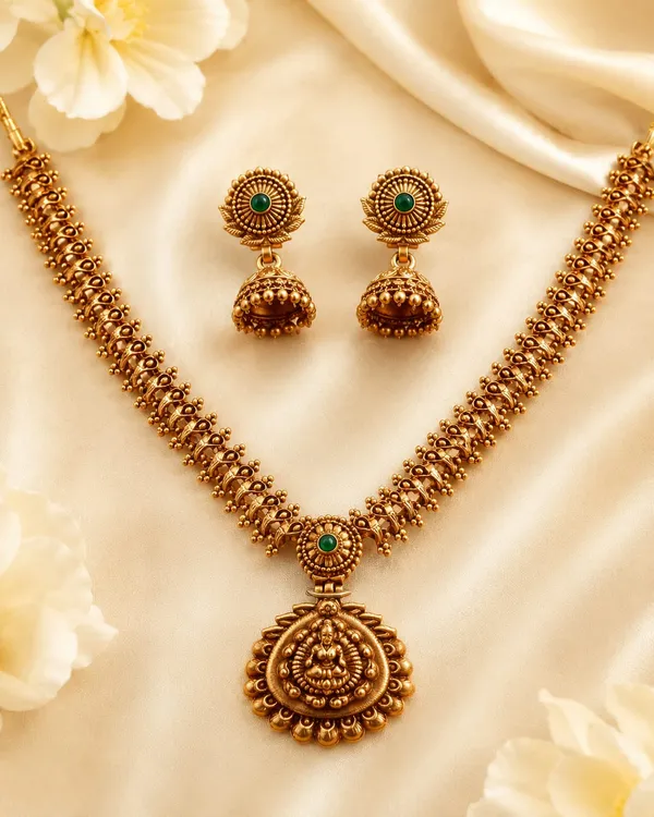 ANTIQUE_GOLD_NECKLACE_AND_EARRING_SET