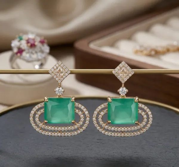 EMERALD_AND_DIAMOND_EARRINGS