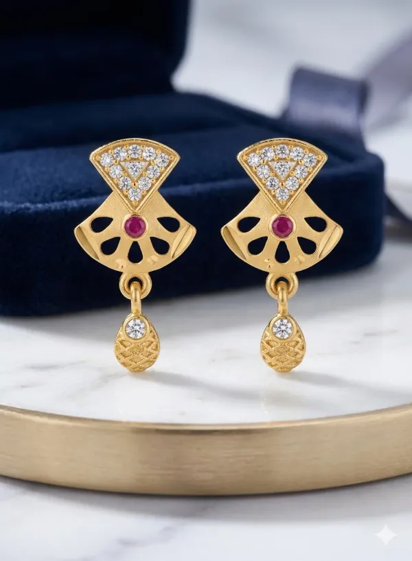 GOLD_FAN_EARRINGS_WITH_RUBY_AND_DIAMONDS