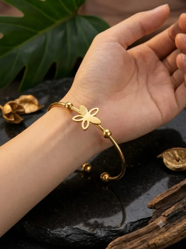 GOLDEN_FLOWER_BRACELET