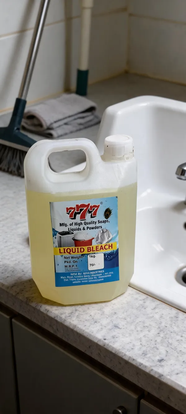 Liquid_Household_Whitening_Bleach_Cleaner