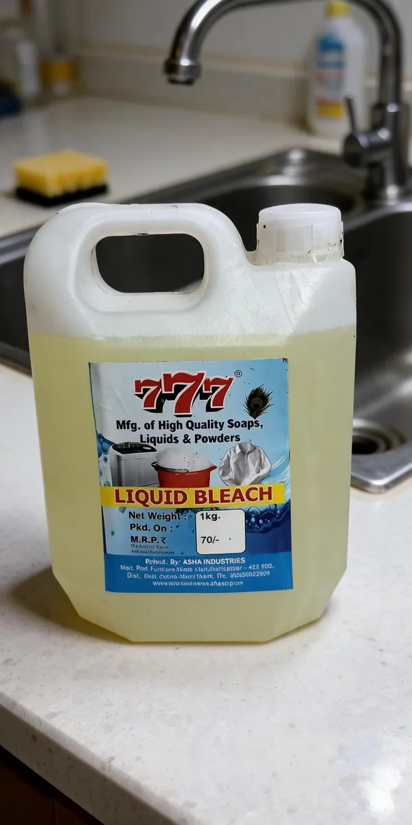 Liquid_Household_Whitening_Bleach_Cleaner