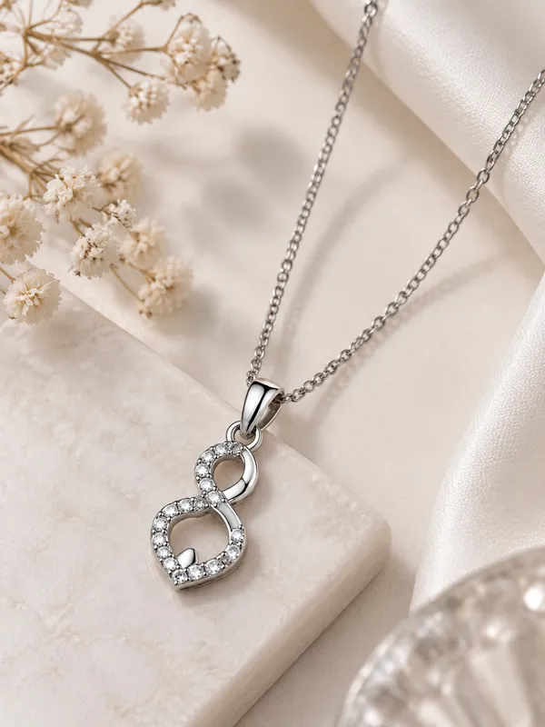 Silver_Alloy_Heart_Accent_Chain_Necklace_For_Women