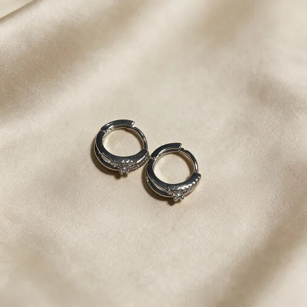 Gold_Alloy_Hoop_Earrings_For_Women