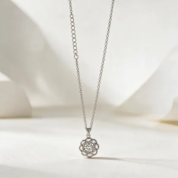 Silver_Tone_Alloy_Round_Pendant_Necklace_For_Women