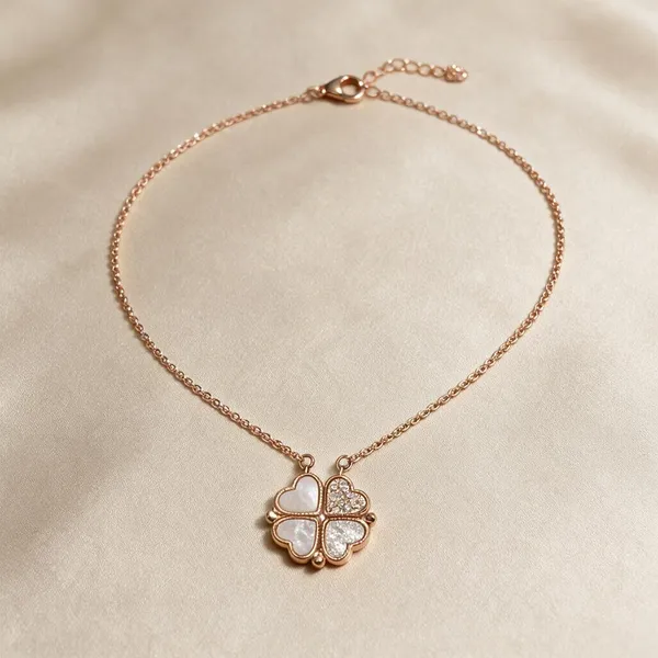 Rose_Gold_Alloy_Crystal_Clover_Heart_Pendant_Necklace_For_Women