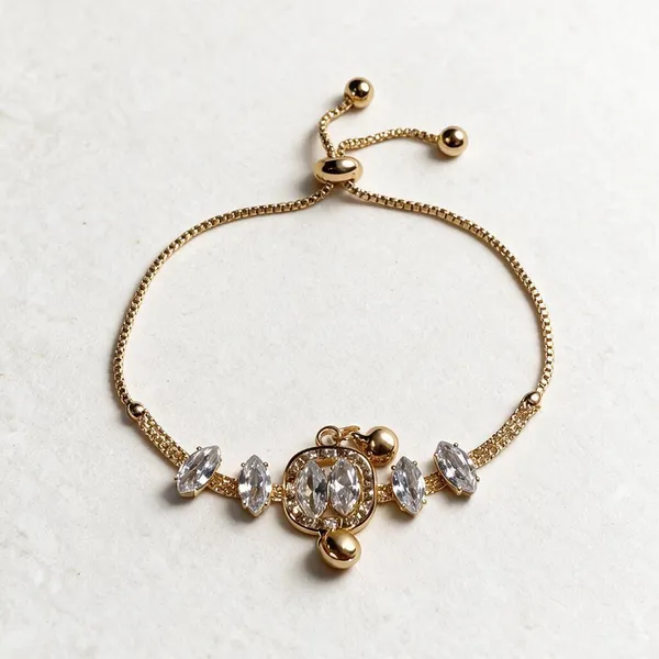 Gold_Alloy_Crystal_Chain_Bracelet_For_Women
