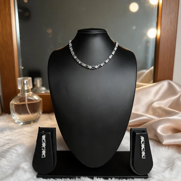 Silver_Brass_Link_Necklace_And_Bracelet_Set_For_Women