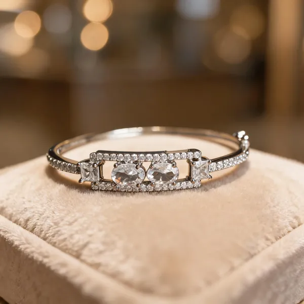 Silver_Brass_Stone_Studded_Bracelet_For_Women