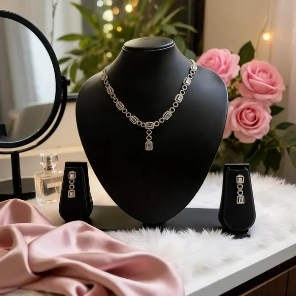 Silver_Brass_Geometric_Link_Necklace_Set_For_Women