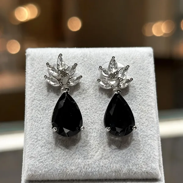 Silver_Black_Brass_Teardrop_Earrings_For_Women
