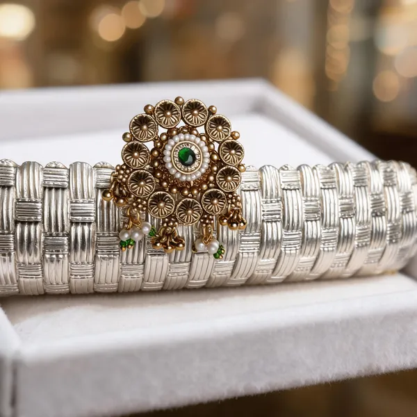 Golden_Brass_Floral_Embellished_Bangle_Ring_For_Women