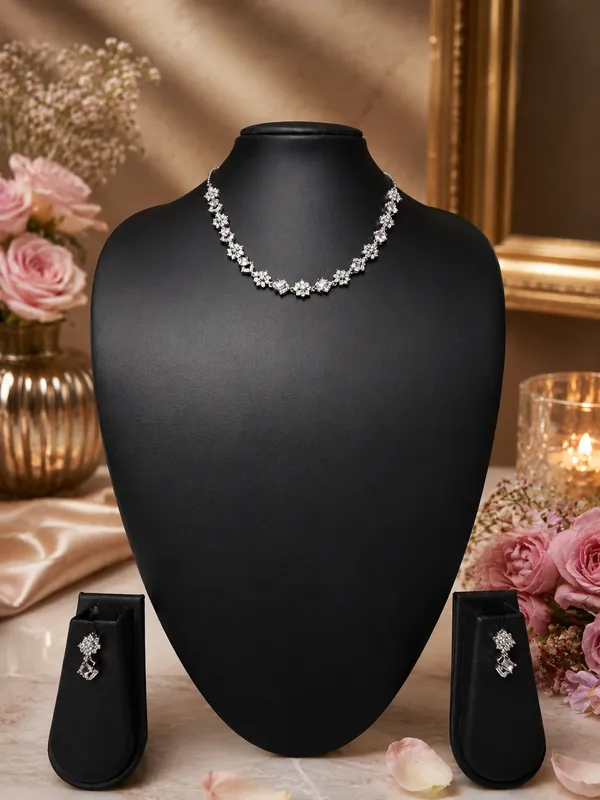 Silver_Brass_Rhinestone_Necklace_Set_For_Women
