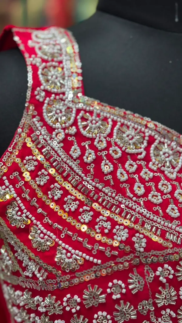 Crimson_Royale_Ready_to_Wear_Lehenga_Choli_(Red)