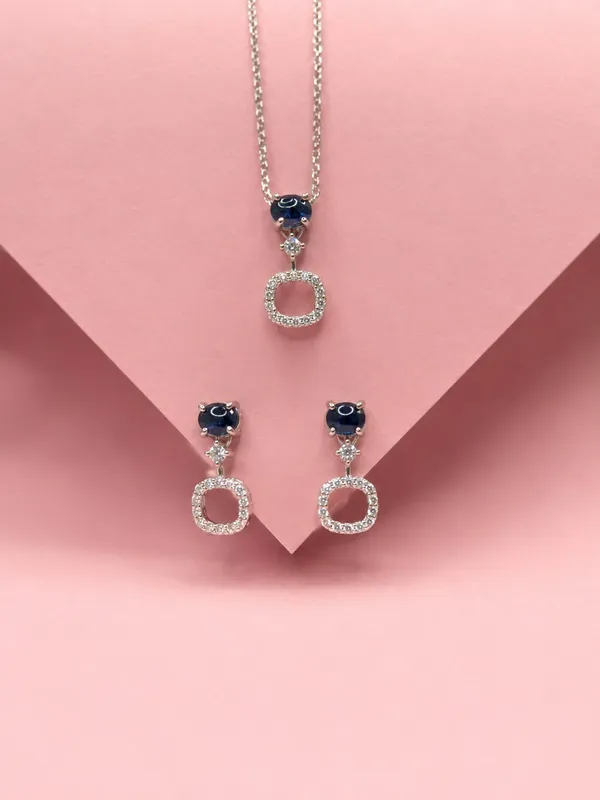 Silver_&_Blue_Stone_Drop_Necklace_And_Earrings_Set_For_Women
