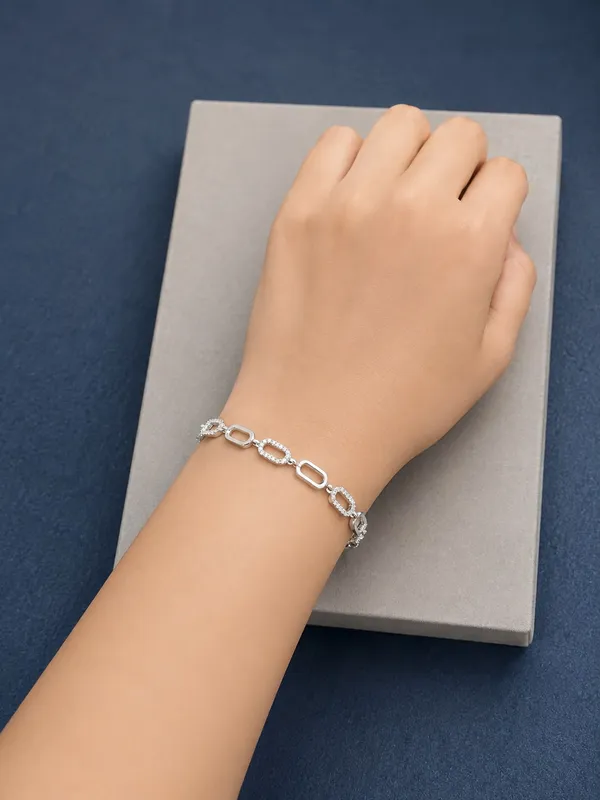 Silver_Crystal_Oval_Link_Chain_Bracelet_For_Women