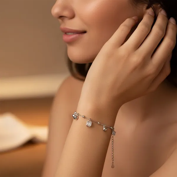 Silver_92.5_Charm_Bracelet_For_Women