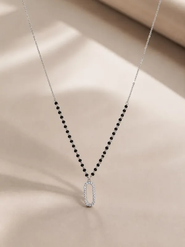 Silver_&_Black_92.5_Beaded_Chain_Oval_Pendant_Mangalsutra_For_Women