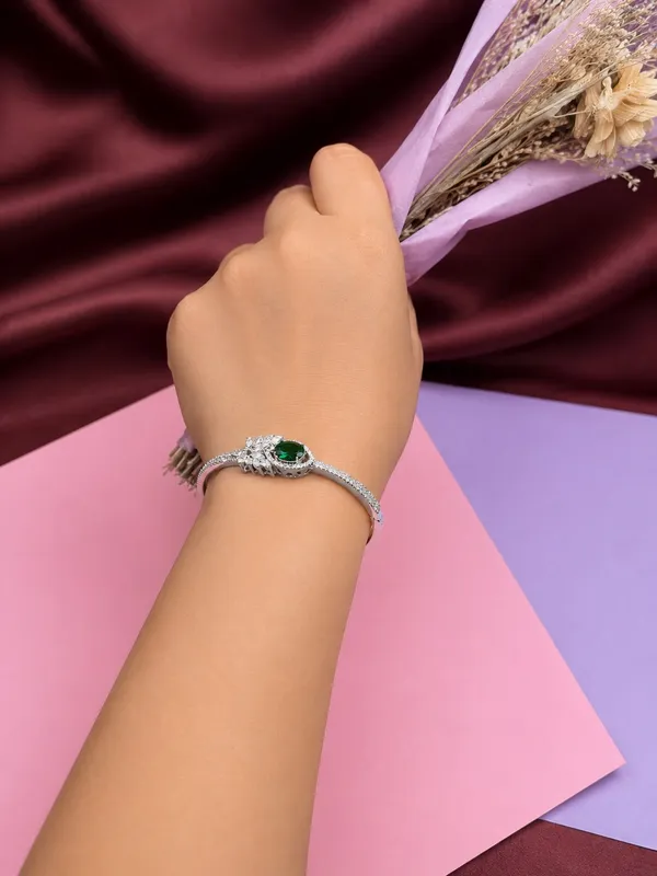 Silver_&_Green_92.5_Oval_Stone_Floral_Band_Bracelet_For_Women