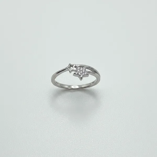 Silver_92.5_Star_Motif_Ring_For_Women