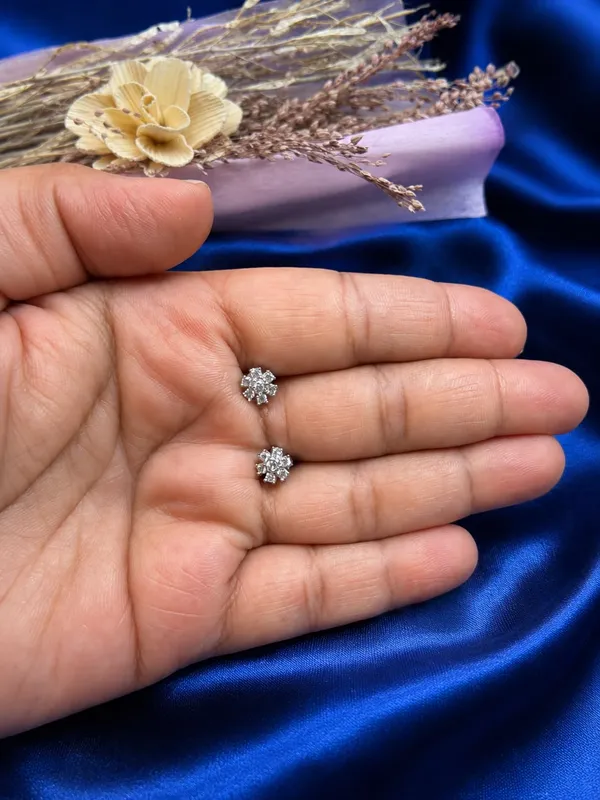 Silver_92.5_Floral_Stone_Stud_Earrings_For_Women