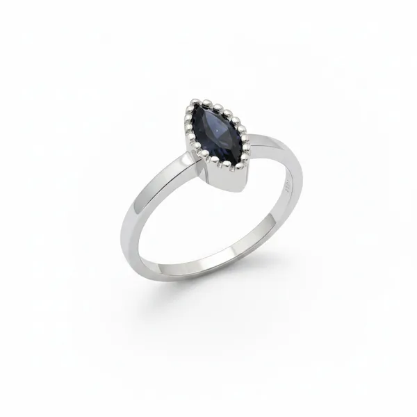Silver_&_Black_Oval_Stone_92.5_Sterling_Silver_Ring_For_Women